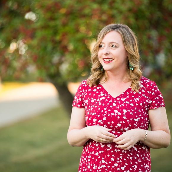 Meet your Posher, Alanna - Picture 1 of 1